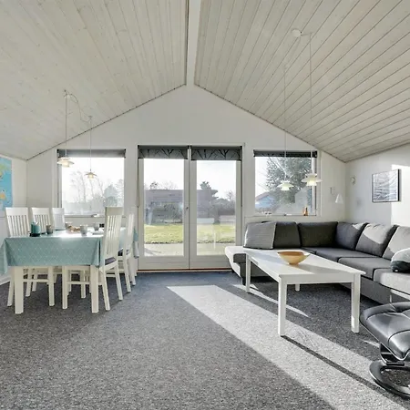 Ingward - 300m To The Fjord By Interhome *